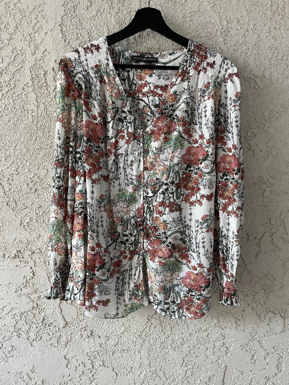 Peruvian Connection Smocked Floral Blouse Rayon Modal White Multi Boho Med
